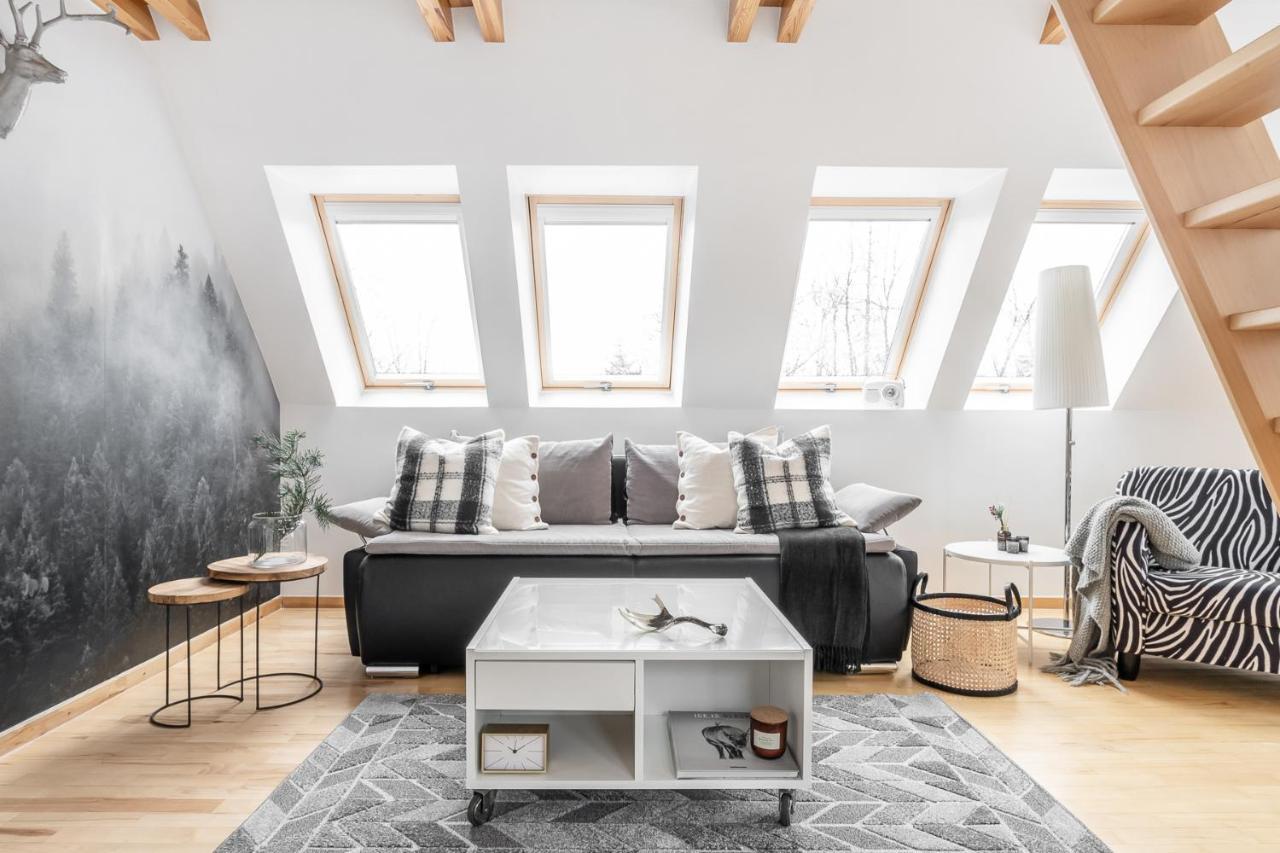 Rent Like - Zamoyskiego Ii Apartment *